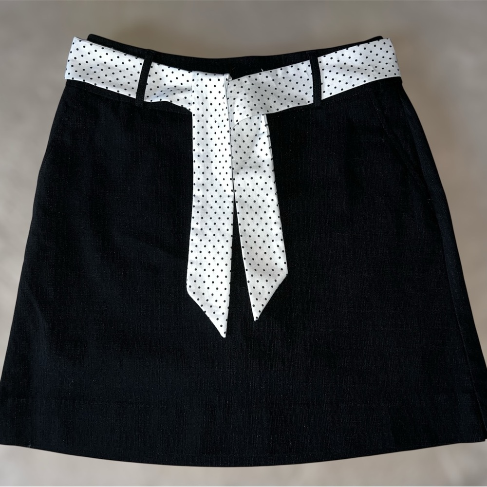 SC & Co | Black Skort | Size 4 | Polka Dot Belt | HAS Pockets NEW
